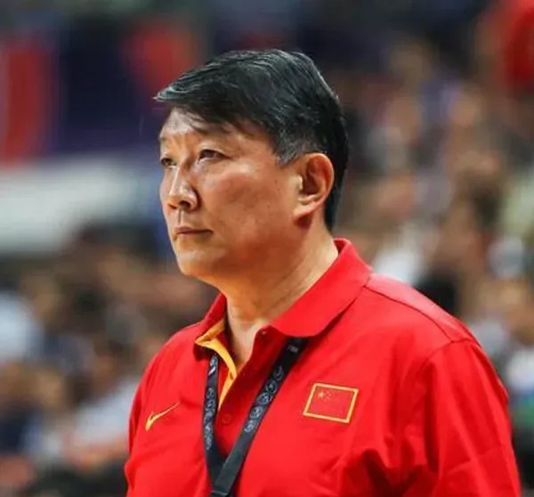 关于稳定发挥：张伟贡献30分，成为球队绝对核心！的信息