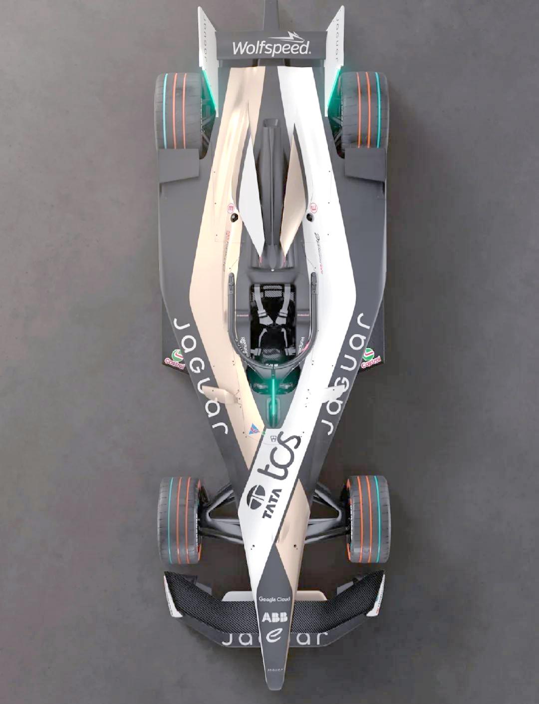 “未来科技:新能源赛车引领极速新潮流” “未来科技:新能源赛车引领极速新潮流”