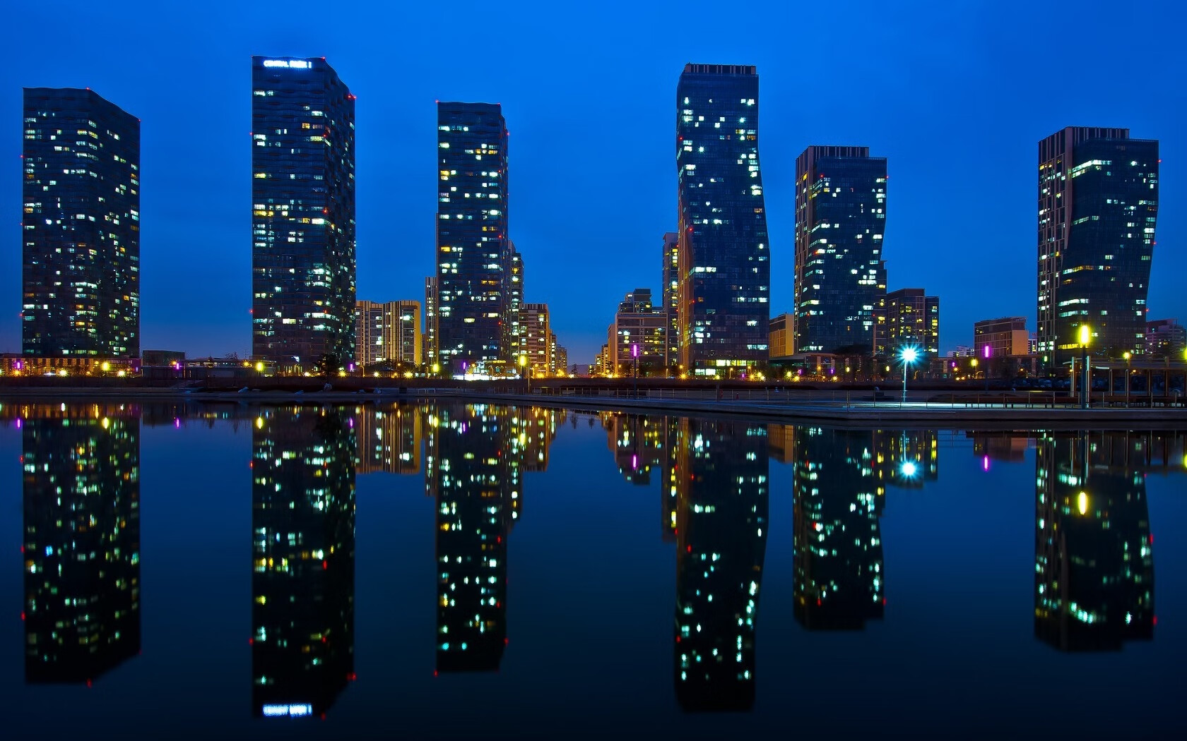 法国橄榄球逐步吸引全球关注，赛事影响力持续扩大，法国橄榄球大片